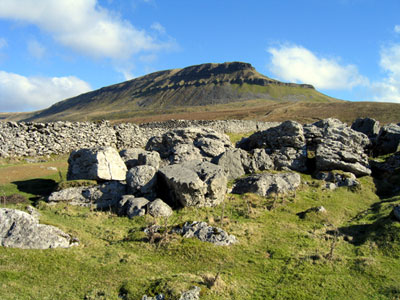 Approaching Pen-y-ghent