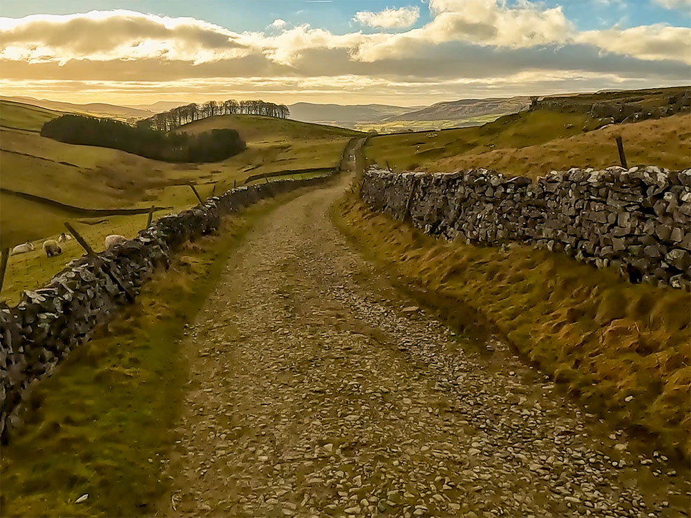 Heading along the Pennine Way down Horton Scar Lane, heading towards Horton in Ribblesdale