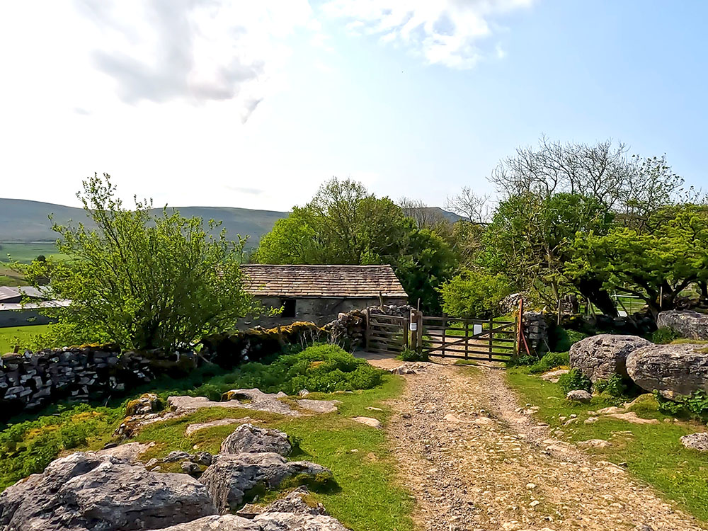 Gate just before the buildings at Bruntscar